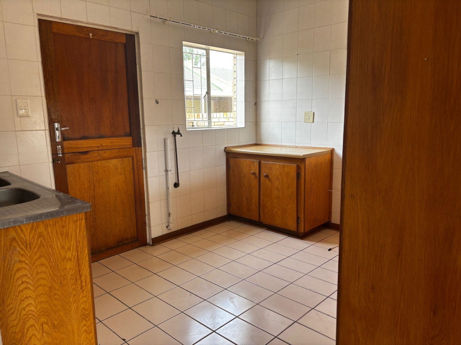 2 Bedroom Property for Sale in Aliwal North Eastern Cape